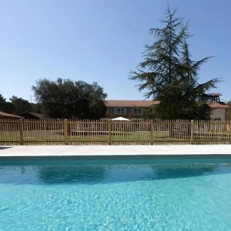 Hébergement de vacances Naujac-sur-mer, 4 Pièces, 6 Personnes - Fr-1-440-50